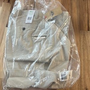 NWT - Still in bag! Mens Dockers Khaki pants size 34
